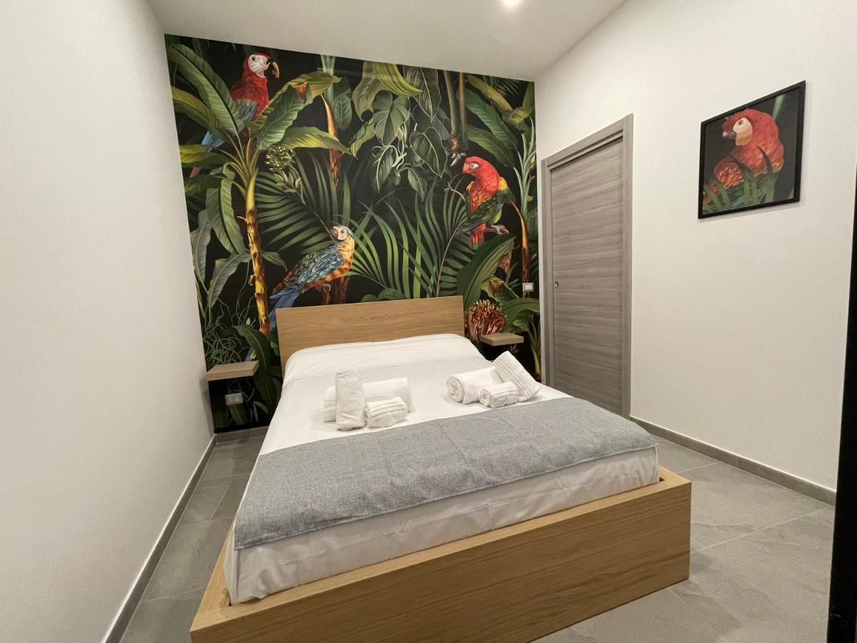 Il Vicolo Di Paola Apartment Катания Екстериор снимка